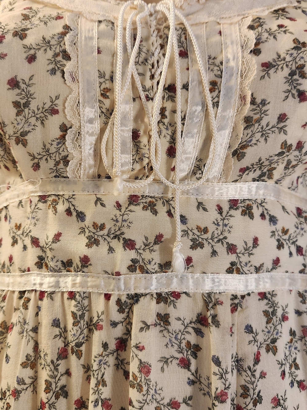 Vintage 1970s Gunne Sax Floral Corset Maxi Dress - Picture 11 of 13